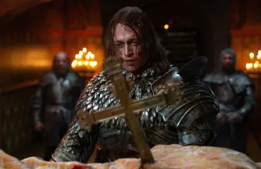 Mitä ihmettä? Suomessa kuvattua Draculaa pihdataan