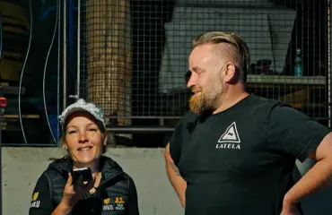 Lauri Huttunen saa Sarkku-rakkaansa itkun partaalle