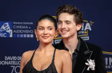 Erohuhut jylläävät! Timothée Chalametin ja Kylie Jennerin suhteen väitetään olevan ohi