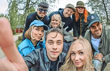 Vain elämää -tähdet ottivat yhteiset tatuoinnit – tältä ne näyttävät