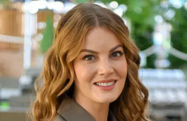 Janni Hussi: "Treffi-ilta" - kuplivaa, limusiinikyyti...