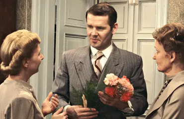 Nämä Antti Litjan tähdittämät teokset ovat nyt katsottavissa – mukana legendaarinen tv-sarja sekä Mika Waltarin klassikkonäytelmä