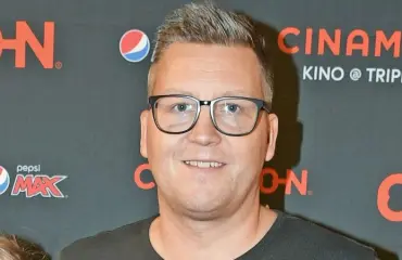 Tältä näyttää Jani Sievisen tytär – harvinainen yhteiskuva