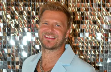 Naiset villiintyivät Paulus Arajuuresta – näin hän kommentoi