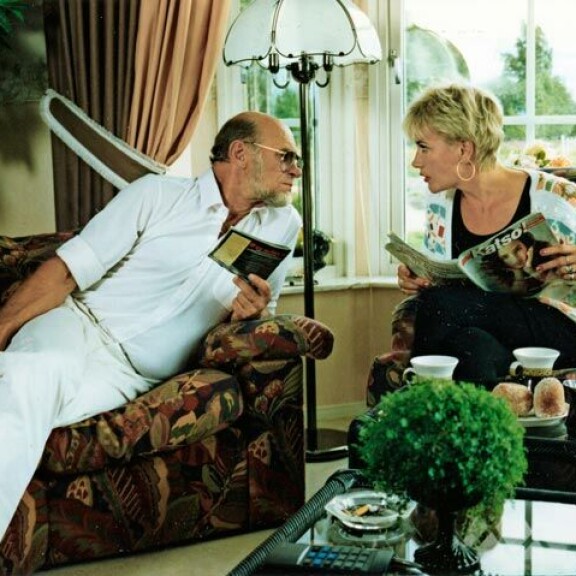 Naisen logiikka -sketsit naurattivat Speden tv-ohjelmissa. Naisen logiikka -sketsit naurattivat Speden tv-ohjelmissa.