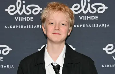 Tiesitkö? Munkkivuori-lapsitähti on erikoisen taiteilijaperheen kasvatti