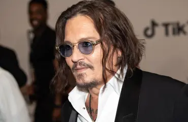 Johnny Depp: Shokkiavautuminen vaikeista ajoista
