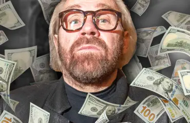 Muistatko Jussi Parviaisen? 70-vuotiaan kohuohjaajan tulot lyövät ällikällä!