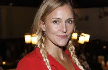 Anu Puumalaisen lapsi jäi auton alle