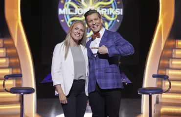 Tunnetko dekkaristit? Haluatko miljonääriksi -kilpailija tuhlaa kaksi oljenkortta kysymykseen