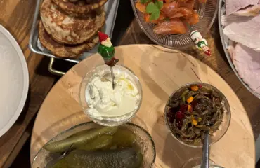 Ruokavinkki loppuvuoden juhlaviin hetkiin – katso Saariston Martan resepti