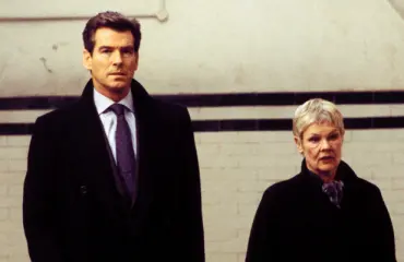 Bond-tähti menettää hitaasti näkönsä – tämä tilanne on nyt