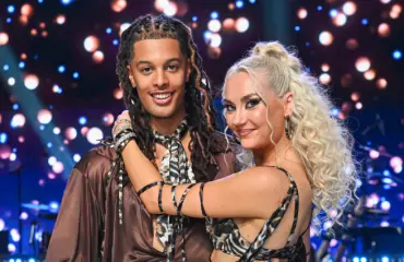 Hurja muodonmuutos! Isaac Sene luopui tavaramerkistään