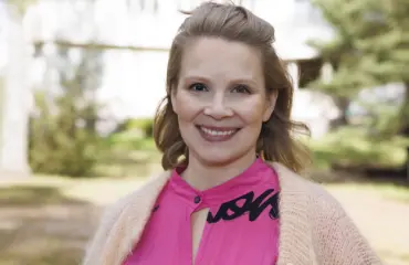 Me Naiset: Pamela Tola avoimena väleistään lastensa isiin