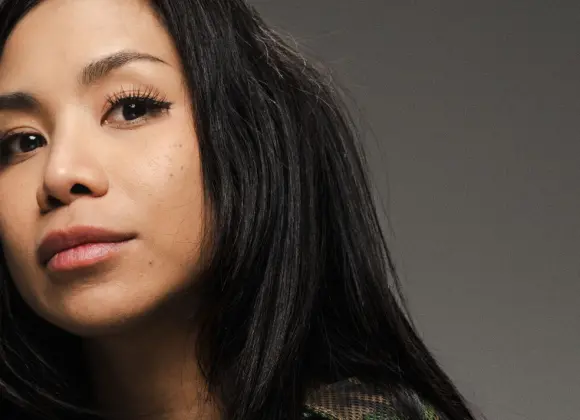 Erikoisjoukot-kouluttajaan yhdistetty kaunotar joutuu kiusalliseen tilanteeseen luonnossa