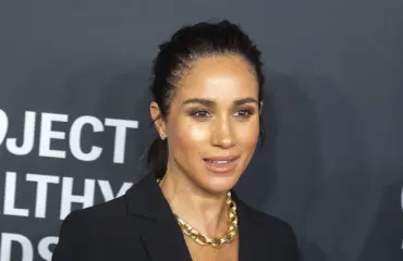 Shokkitietoa herttuatar Meghanin perheestä