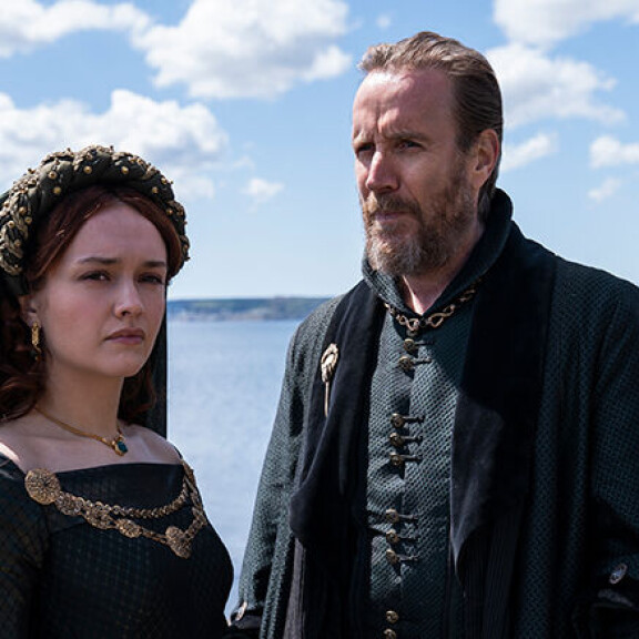 Uusi lohikäärmeprinsessa House of the Dragon -sarjassa on Alicent Hightower (Olivia Cooke). HOTD