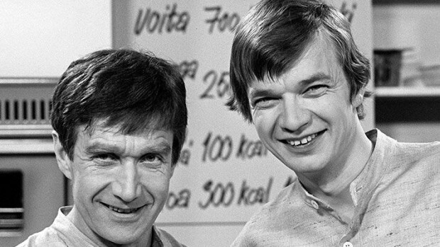 Patakakkonen: Minkälaisia laivan seisovat pöydät olivat kasarilla? 70 markalla sai ahmia lähes uhanalaista Itämeren lohta ja poron sisäfileetä Jaakko Kolmonen