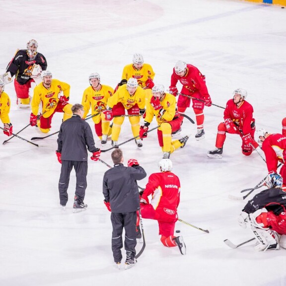 Jokereissa haaveillaan SKA Pietarin kohtaamisesta KHL:n pudotuspeleissä. Jokerit haaveilee SKA Pietarin kohtaamisesta KHL:n pudotuspeleissä.
