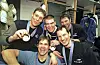 Jyrki Lumme, Teppo Numminen, Raimo Helminen, Jukka Tammi ja Mika Nieminen iloitsivat olympiapronssista Naganossa 1998.