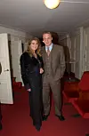 Kalle Kivimäki poseerasi Telvis-gaalassa 2003 Riitta Väisäsen kanssa.