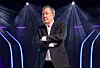 Jeremy Clarkson kädet puuskassa.