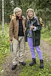 Janne Naakka ja Henriikka Rönkkönen poseeraavat.