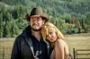 Cole Hauser ja Kelly Reilly sarjassa Dutton Ranch.