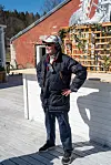Petteri pyöri lavasteissa hymyssäsuin.