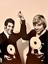 Kappas kehveli! Tom Jones ja Ilkka Lipsanen vastaanottivat palkintoja Ranskan Rivieralla 1968.