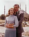 Tatiana Romanova (Daniela Bianchi) ja James Bond (Sean Connery) Istanbulissa.