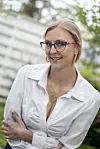 Anu Puumalainen kertoo, että hänellä on 'erilaiset keinot rakentaa uraa'.