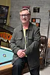 Esko Koveron tunnetuin rooli lienee Salkkareiden Ismo Laitela, jonka saappaissa Esko on astellut vuodesta 1999 lähtien.