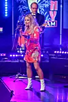 Katja elementissään Danny Show'ssa 2020.