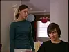 Salatut elŠmŠt.MTV3 tiistaina 19.9.2006 klo 19.30.Osa 1256.Romeon silmukka kiristyy .Emman ja Romeon kiista pariskunnan tilanteesta ja lapsenhoidosta jatkuu. Romeo vaatii Emmaa pysymŠŠn poissa tyšpaikaltaan Kentaurista pelŠten tyšpaikkansa puolesta. Emma vaatii lisŠŠ aikaa itselleen, mutta matkaa myšhemmin sovintoreissulle. Kahvilassa Emma tšrmŠŠ Maija-tytšn kanssa Annikaan.Kotimainen draamasarja.Kuvassa Emma (Saila Laakkonen) ja Romeo (Constantinos Mavromichalis).KŠytettŠvŠksi vain MTV:tŠ koskevan aineiston yhteydessŠ