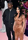 Kim ja Kanye saivat yhdessä neljä lasta.