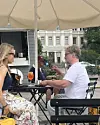 Mikaelin seuralaiselle maistui pirskahteleva drinkki.