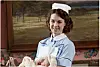 Tosielämän Jennifer Worth oli sarjassa hahmo nimeltä Jenny Lee. Kolmella ensimmäisellä tuotantokaudella roolissa nähtiin näyttelijä Jessica Raine.