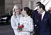 Kruununprinsessa Victoria ja prinssi Daniel valtiovierailulla Norjassa jutustelemassa iloisesti kruununprinsessa Mette-Maritin kanssa vuonna 2022.