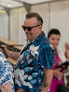 Jaskalta liikeni aikaa faneille karaoken tiimellyksessä.