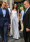 Anne Hathaway saa lapsen – takana vaikeuksia raskautua