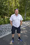 Julkkismiljonääri Henkka Aflecht on mies, joka kertoo somessa mielipiteensä asiaan kuin asiaan.