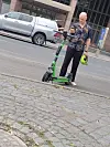 Riku kantoi kypäräänsä esimerkillisesti mukanaan.