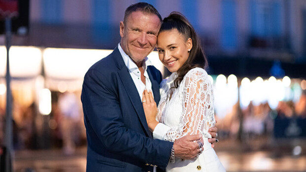 Renny Harlinilta rehvakas mielipide Johanna-rakkaansa näyttelemisestä: 'Suurin suomalaisen koskaan tekemä rooli' Renny ja Johanna