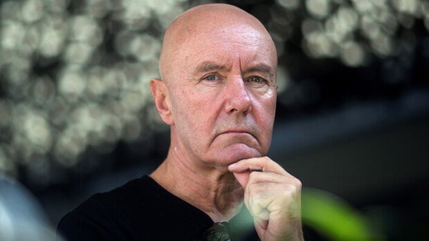 Trainspotting-kirjailija Irvine Welsh teki rikossarjan Crime – haki inspiraatiota Pohjoismaista Irvine Welsh