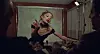 Arianan petal-musiikkivideo on liki seitsemän minuutin mittainen.