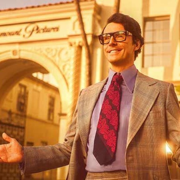 Tarjous josta ei voitu kieltäytyä – The Offer kertoo Kummisedän taustatarinan tuottajan silmin The Offer Matthew Goode