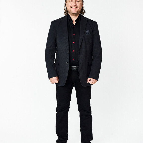 Jarno välttyy kotimatkalta, vaikka saakiin johtoryhmältä paljon kritiikkiä. Jarno Hatakka