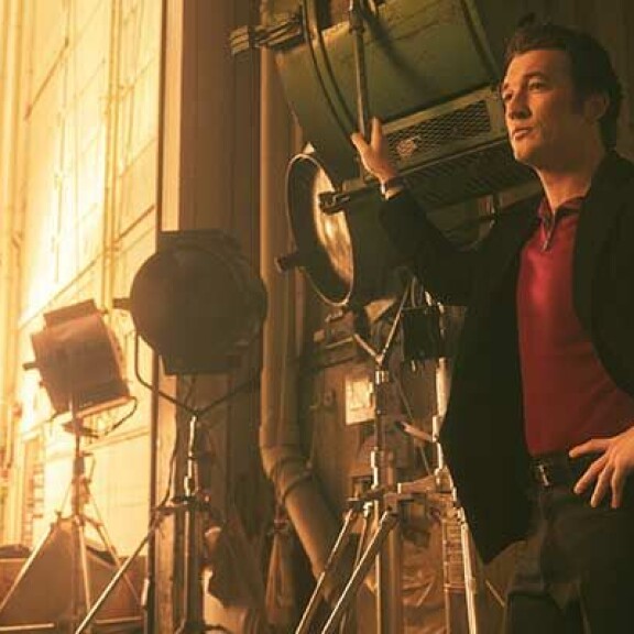 Tarjous josta ei voitu kieltäytyä – The Offer kertoo Kummisedän taustatarinan tuottajan silmin The Offer Miles Teller
