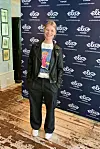 Kuvassa Roosa Söderholm Räjähdyspiste-sarjan pressissä